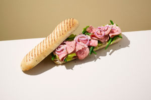 24420003_PANINI_VITELLO_LIGGEND